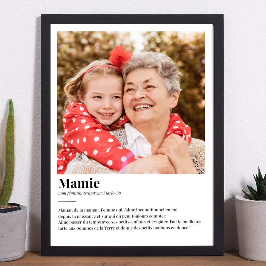 Poster personnalisé avec photo de mamie avec sa petite-filles et définition de Mamie 