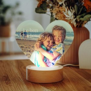 Lampe LED en forme de coeur personnalisée avec photo et texte