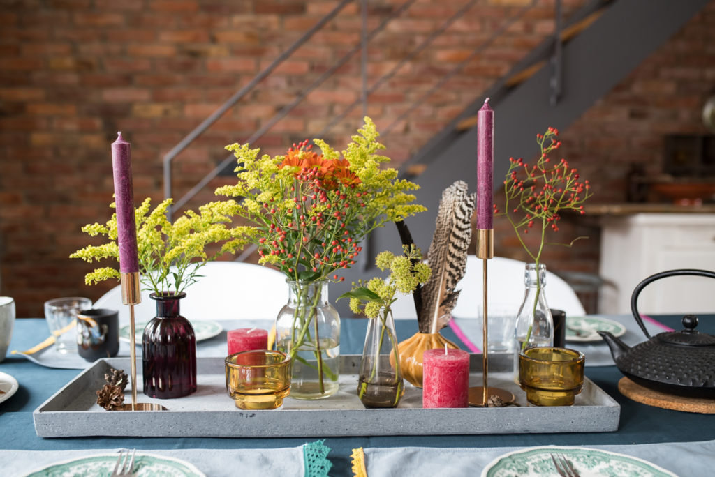 Décoration automne : table avec belle décoration automnale