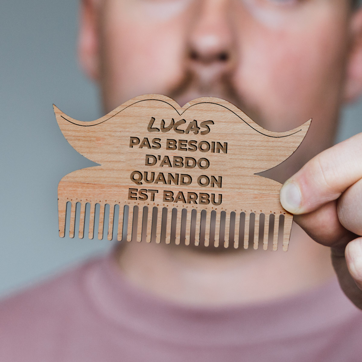 Peigne à barbe personnalisé