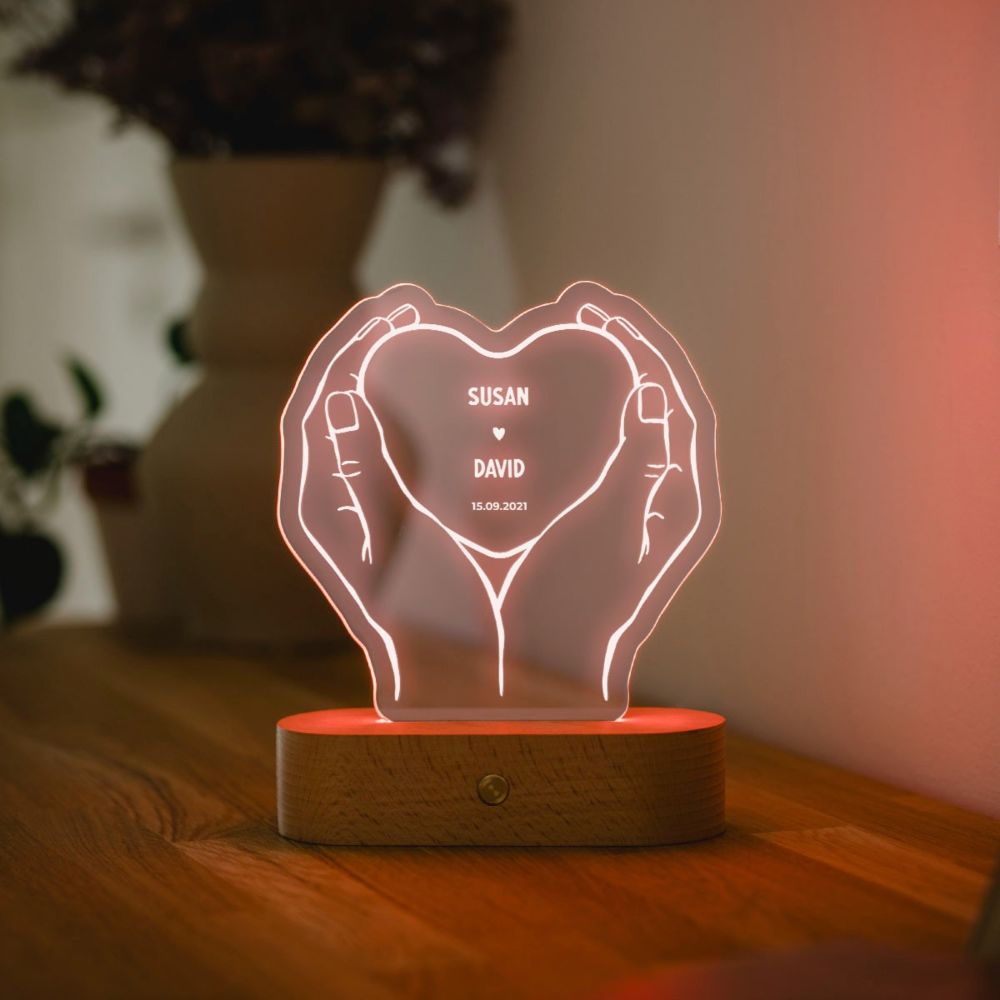 Lampe LED personnalisée Cœur avec mains et noms