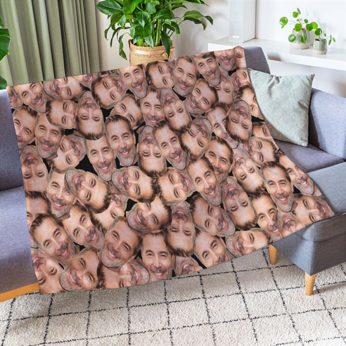 Petite couverture personnalisée avec visage main product photo