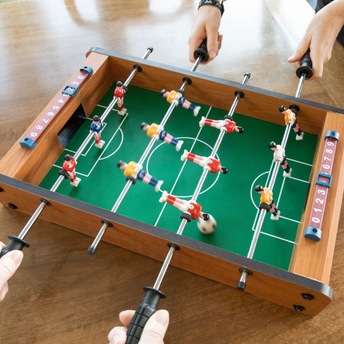 Jouet en bois enfant : mini baby-foot 2 joueurs à poser sur table