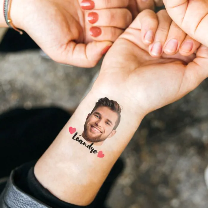 Set de 6 tatouages personnalises avec visage et texte