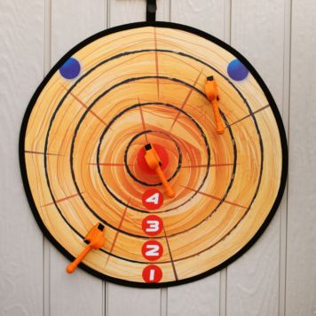 Jeu de lancer de hache intérieur