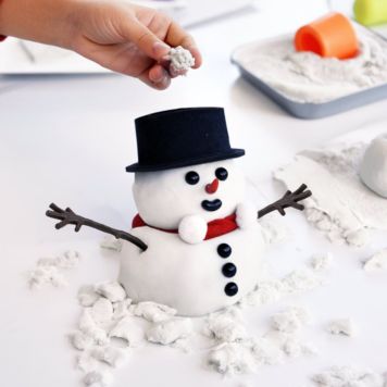 Kit de construction de bonhomme de neige avec sable magique