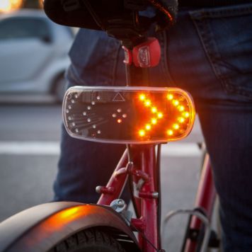 Speedy, un hamster réfléchissant a accrocher à votre vélo