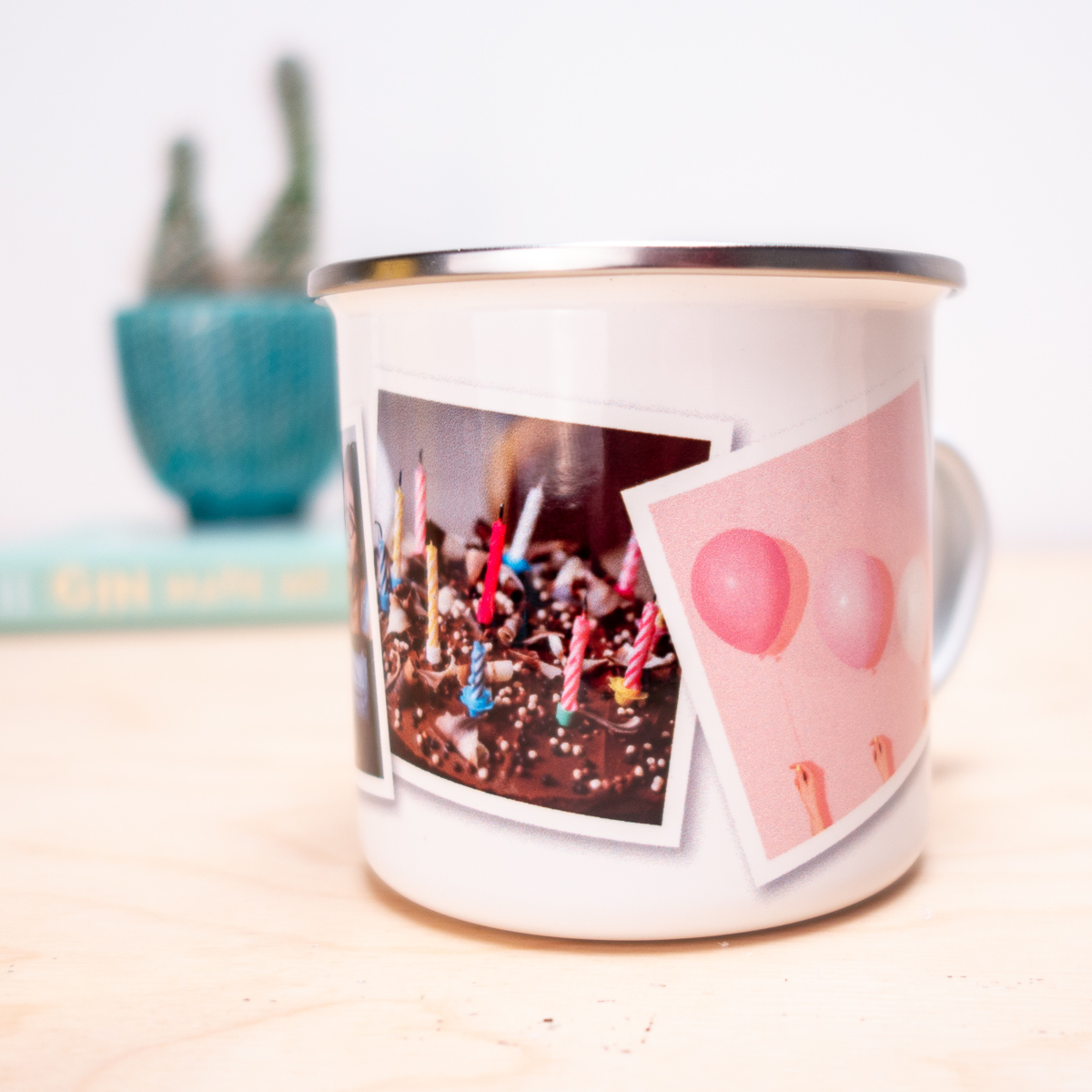 Tasse en métal personnalisable avec photos