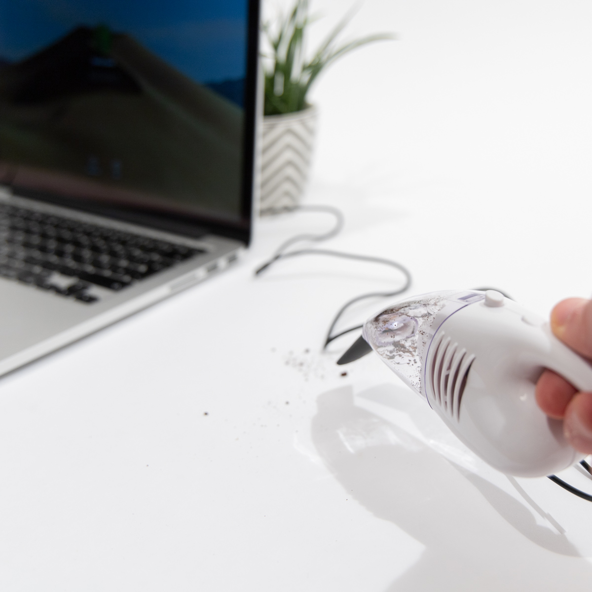 Le Plus Petit Aspirateur Au Monde