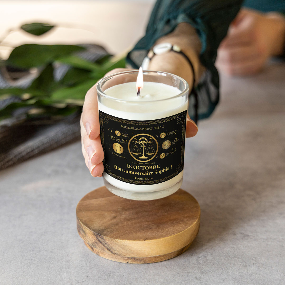 Bougie parfumée personnalisée avec signe astrologique