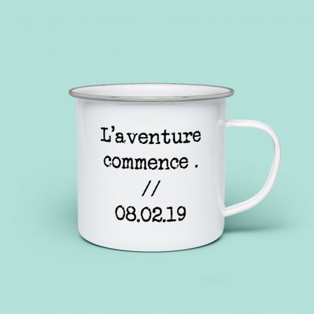 Tasse en métal personnalisable avec texte