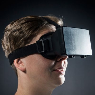 Chargeurs - Casque de Réalité Virtuelle pour Smartphones