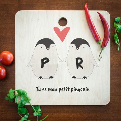 Planche à découper personnalisable – Couple de Pingouins Planche à découper personnalisable – Couple de Pingouins